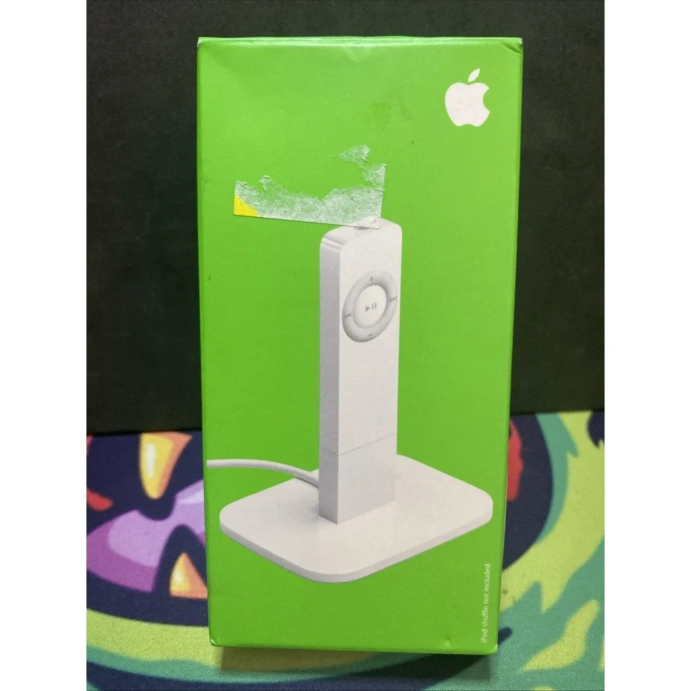Apple iPod Shuffle 1st Generation Dock Station New In Box D1